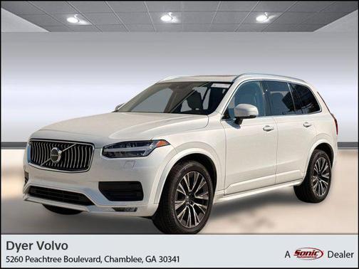 2021 Volvo XC90 T6 Momentum