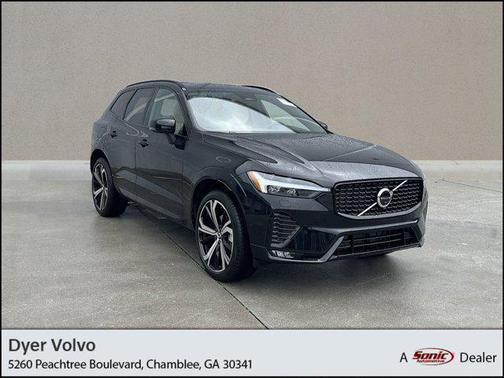 2025 Volvo XC60 B5 Ultra