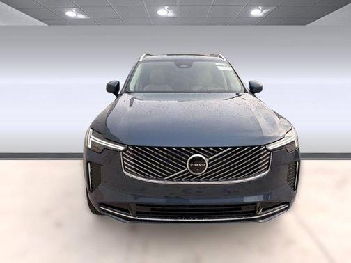 2026 Volvo XC90 B6 Ultra 7-Seater