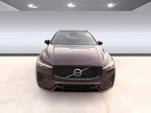 2026 Volvo XC60 B5 Core