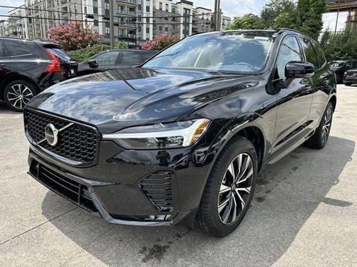 2025 Volvo XC60 B5 Core
