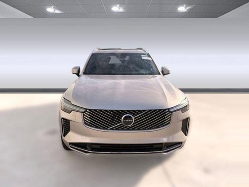 2026 Volvo XC90 Core, B5 AWD Gas (mild hybrid), Gasoline, Bright, 7 Seats