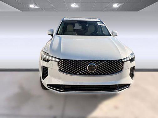 2026 Volvo XC90 Ultra, B6 AWD Gas (mild hybrid), Gasoline, Bright, 7 Seats