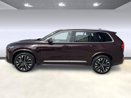 2026 Volvo XC90 B5 Core