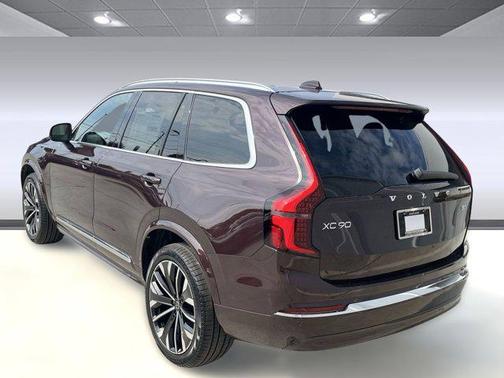 2026 Volvo XC90 B5 Core