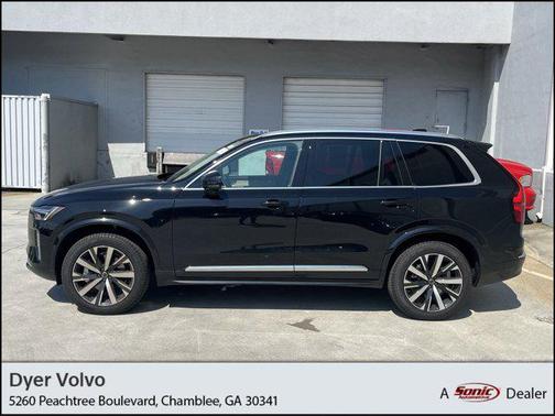 2025 Volvo XC90 B6 Core