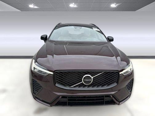 2026 Volvo XC60 B5 Core