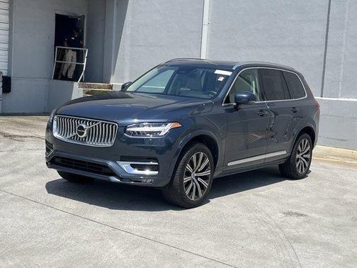 2024 Volvo XC90 B5 Core Bright Theme