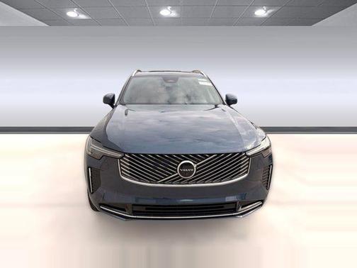 2026 Volvo XC90 Plus, B5 AWD Gas (mild hybrid), Gasoline, Bright, 7 Seats