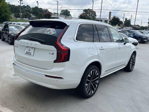 2025 Volvo XC90 B6 Plus 7-Seater