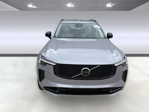 2026 Volvo XC90 Plug-In Hybrid T8 Ultra Dark Theme 7-Seater