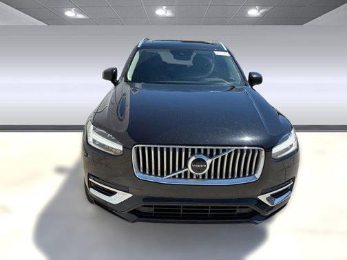 2021 Volvo XC90 Recharge Plug-In Hybrid T8 Inscription Expression 7 Passenger