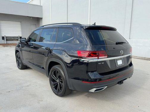 2022 Volkswagen Atlas 3.6L SE w/Technology
