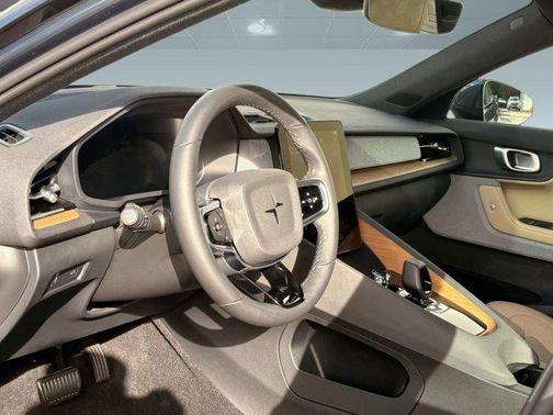 2022 Polestar 2 Long Range Dual Motor