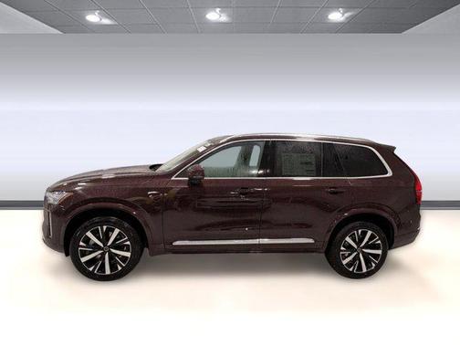 2026 Volvo XC90 B5 Core
