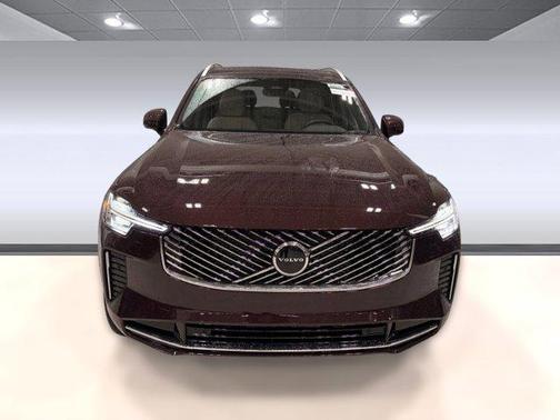 2026 Volvo XC90 B5 Core