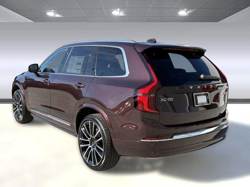 2026 Volvo XC90 B5 Plus 7-Seater