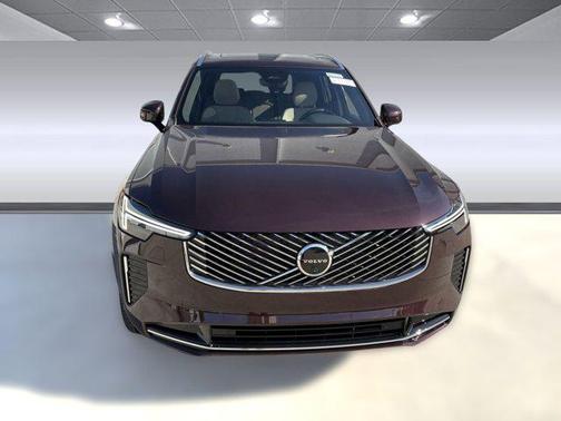 2026 Volvo XC90 B5 Plus 7-Seater