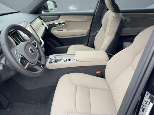 2026 Volvo XC90 Plus, B6 AWD Gas (mild hybrid), Gasoline, Bright, 6 Seats