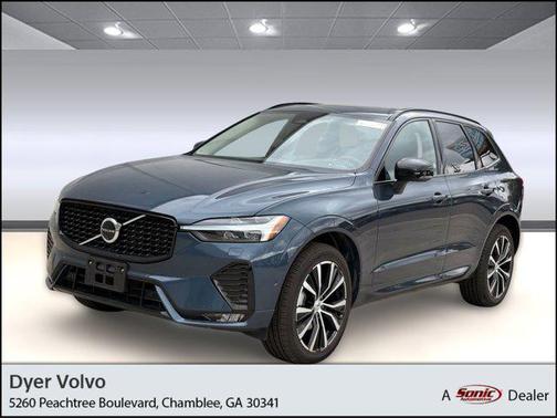 2025 Volvo XC60 B5 Plus