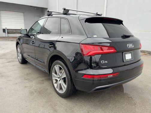 2019 Audi Q5 2.0T Premium Plus