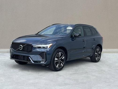 2026 Volvo XC60 Core B5 AWD Gas (mild hybrid) Gasoline Dark