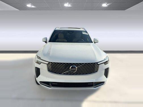 2026 Volvo XC90 Plus, B6 AWD Gas (mild hybrid), Gasoline, Bright, 6 Seats