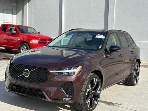 2026 Volvo XC60 B5 Ultra