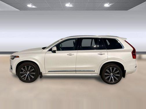 2023 Volvo XC90 B6 Plus 7-Seater