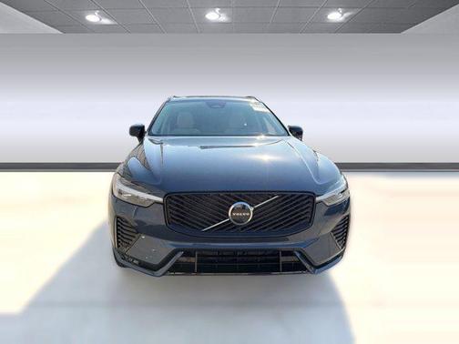 Denim Blue Metallic 2026 Volvo XC60 B5 Ultra