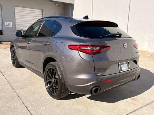 2019 Alfa Romeo Stelvio Ti