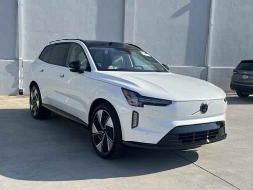 2025 Volvo EX90 Twin Motor Ultra