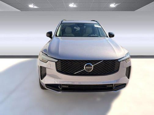 2026 Volvo XC90 B6 Ultra Dark Theme 7-Seater