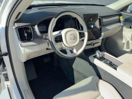 2026 Volvo XC90 B6 Ultra 7-Seater