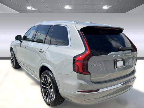 2026 Volvo XC90 B6 Core