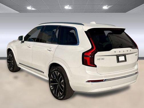 2026 Volvo XC90 B6 Ultra 7-Seater