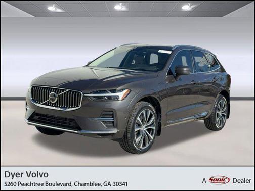 2022 Volvo XC60 Recharge Plug-In Hybrid T8 Inscription Expression