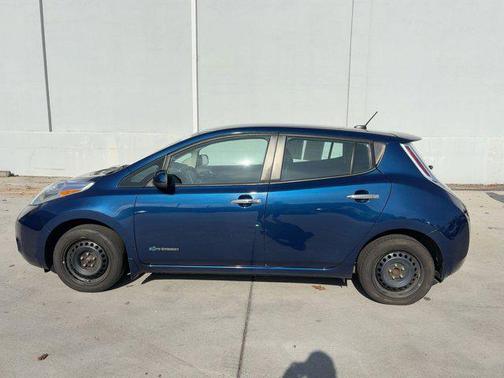 2017 Nissan Leaf S