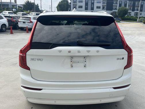 2023 Volvo XC90 B6 Core
