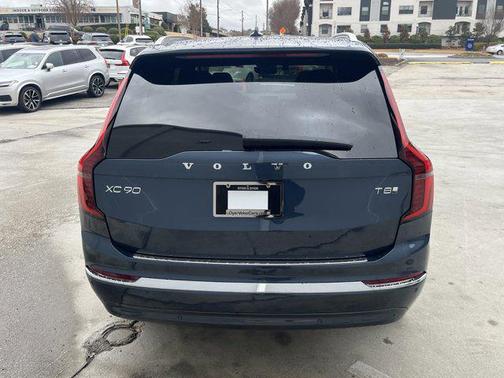 2025 Volvo XC90 Plug-In Hybrid T8 Ultra 7-Seater