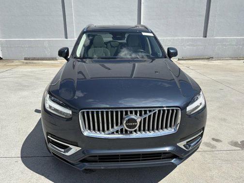 2025 Volvo XC90 Plug-In Hybrid T8 Ultra 7-Seater