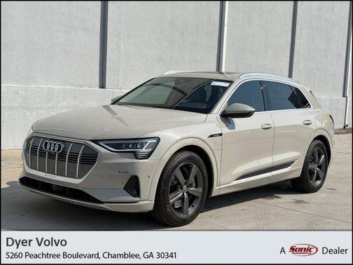 2019 Audi e-tron Premium Plus