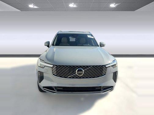 2026 Volvo XC90 Plus, B6 AWD Gas (mild hybrid), Gasoline, Bright, 7 Seats