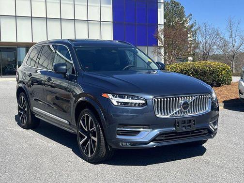 2024 Volvo XC90 B6 Plus Bright Theme 7-Seater