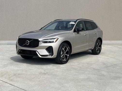 2026 Volvo XC60 B5 Core
