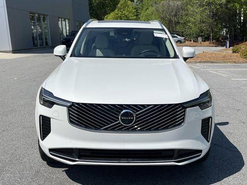 2025 Volvo XC90 B6 Ultra