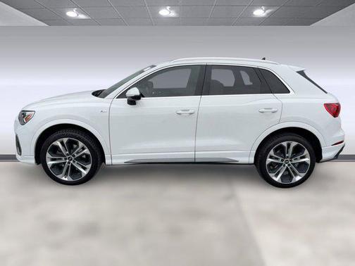 2021 Audi Q3 45 S line Premium Plus