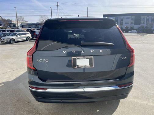 2025 Volvo XC90 Plug-In Hybrid T8 Ultra 7-Seater