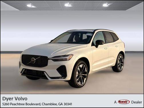 2026 Volvo XC60 B5 Plus