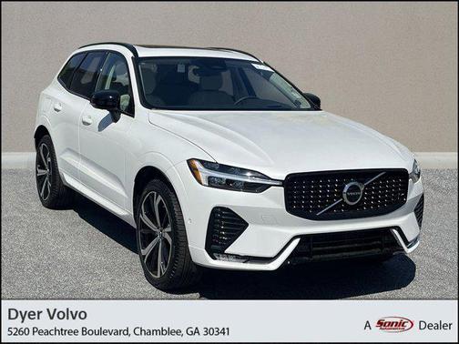 2025 Volvo XC60 B5 Ultra